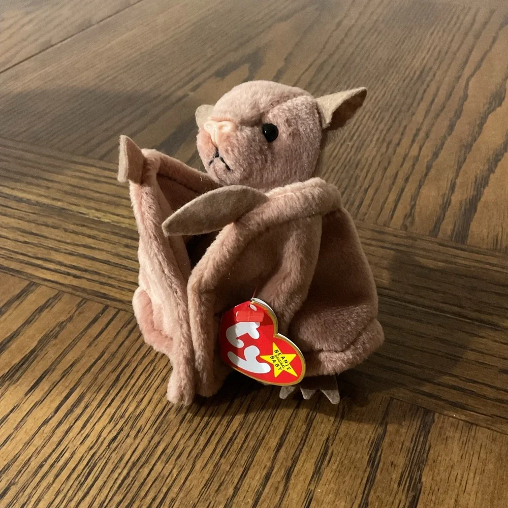 Ty Beanie Babies Bat Plush “BATTY” Halloween gift or decoration
